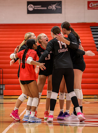 Centennial vs Duluth East Varsity Volleyball 277