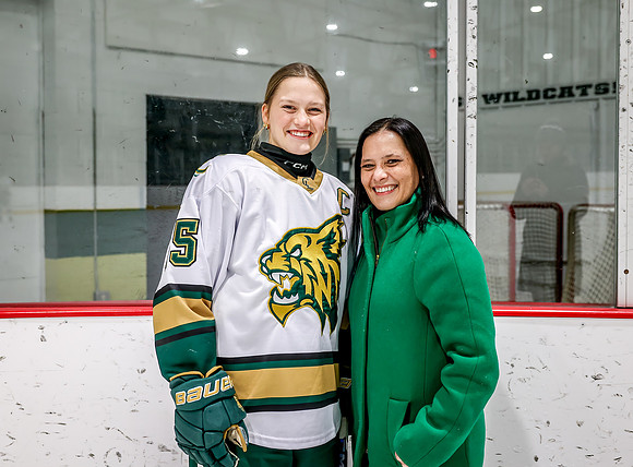 Chisago vs River Lake Stars Varsity Hoc 69