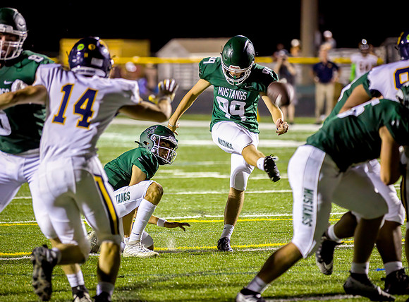 Mounds View vs Totino Grace Varsity Football 337