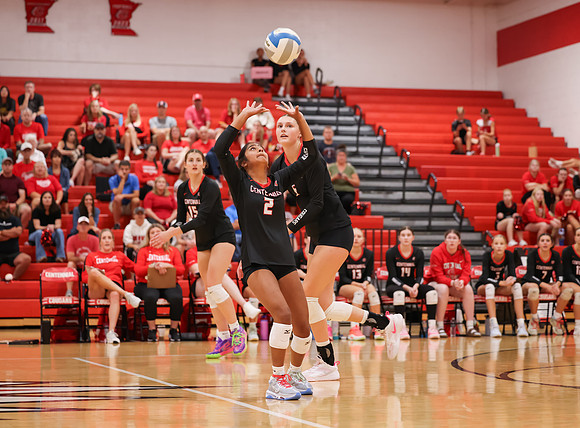 Centennial vs Osseo Girls Varsity Volleyball 43