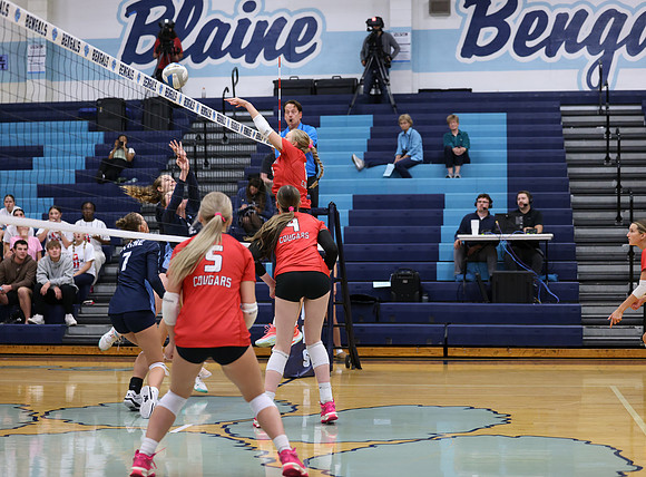 Centennial vs Blaine Girls Varsity Volleyball 126