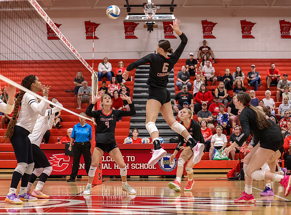 Centennial vs Coon Rapids Girls Varsity Volleyball 19
