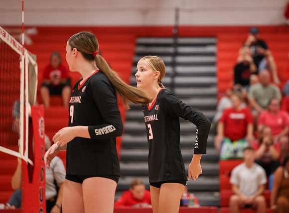 Centennial vs Osseo Girls Varsity Volleyball 170