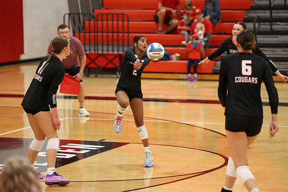 Centennial vs Cambridge-Isanti Girls Varsity Volleyball 98