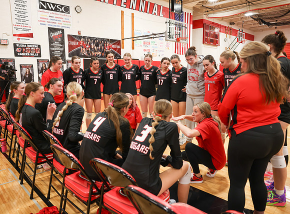 Centennial vs Blaine Girls Varsity Volleyball 125