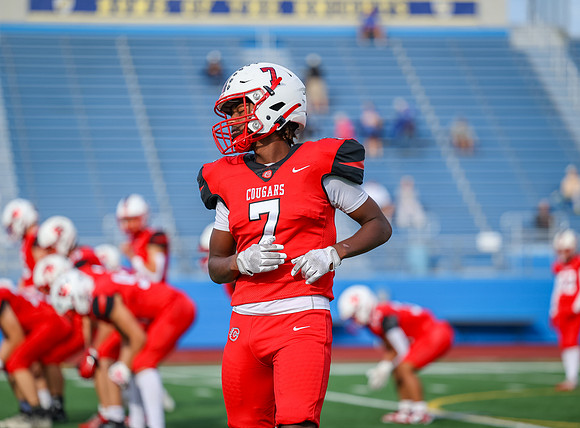 Centennial vs STMA JV Football 4