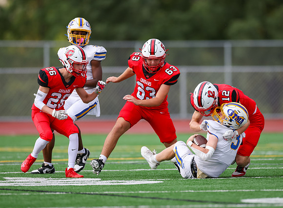 Centennial vs STMA JV Football 129