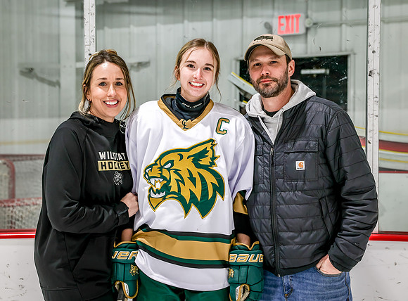 Chisago vs River Lake Stars Varsity Hoc 57