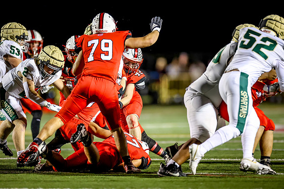 Centennial vs Rochester Mayo Varsity Football 174