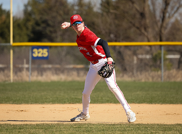 Centennial vs Mahtomedi JV Baseball_79