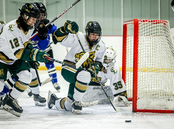 Chisago vs Rogers Varsity Hockey 278