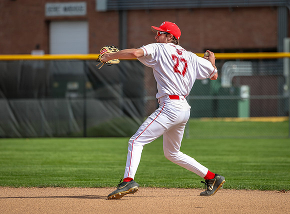 Centennial vs Saint Thomas Academy JV Baseball 19