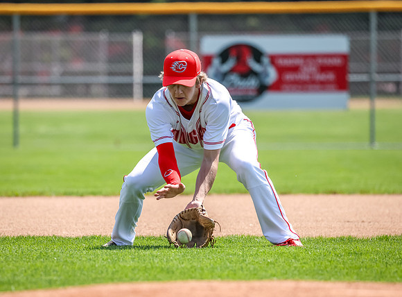 Centennial vs Mahtomedi Baseball 99