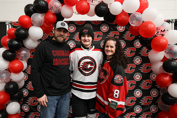 Centennial vs St Cloud Hockey 80