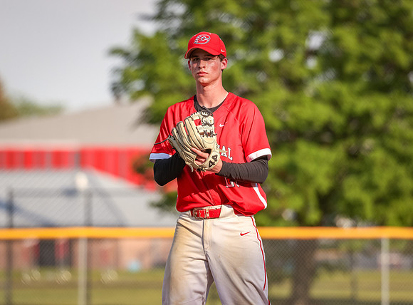 927 Centennial vs Eden Prairie 9th Grade Baseball Baseball