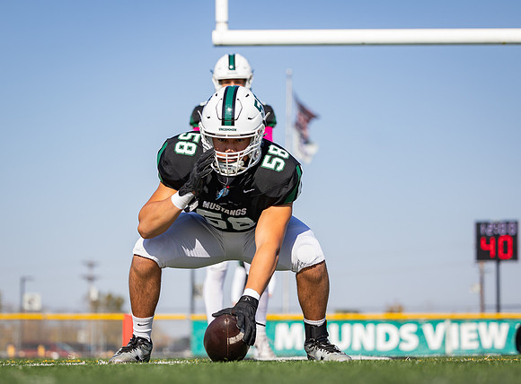Mounds View vs STMA Varsity Football 6