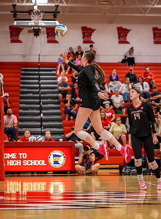 Centennial vs Duluth East Varsity Volleyball 32