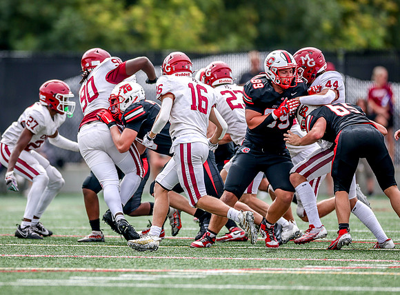 Centennial vs Maple Grove JV Football 185