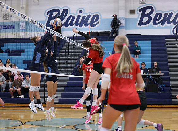 Centennial vs Blaine Girls Varsity Volleyball 118