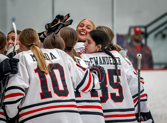 Centennial vs Holy Angels Varsity Hockey 23