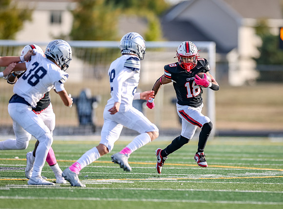 Centennial vs Champlin JV Football 140