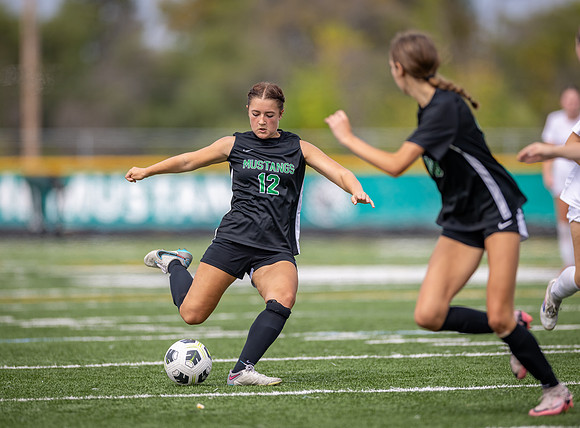 Mounds View vs Blaine Varsity Soccer 196