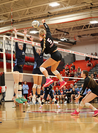 Centennial vs Blaine Girls Varsity Volleyball 196