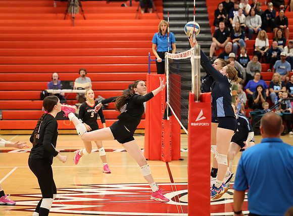 Centennial vs Blaine Girls Varsity Volleyball 165