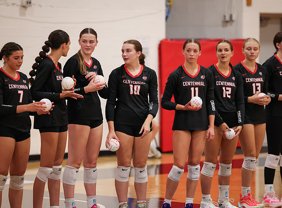 Centennial vs Osseo Girls Varsity Volleyball 17