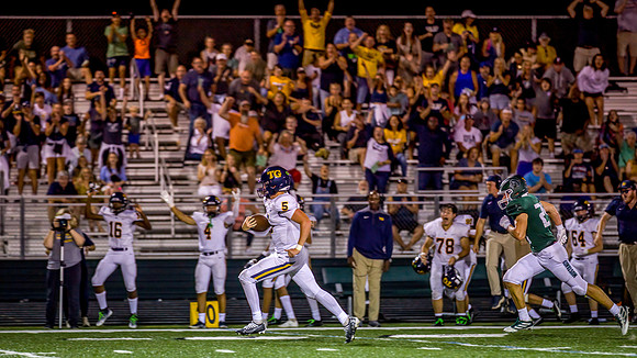 Mounds View vs Totino Grace Varsity Football 303