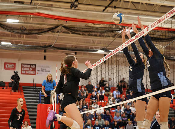 Centennial vs Blaine Girls Varsity Volleyball 136