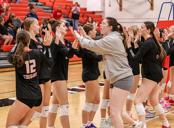 Centennial vs Coon Rapids Girls Varsity Volleyball 171
