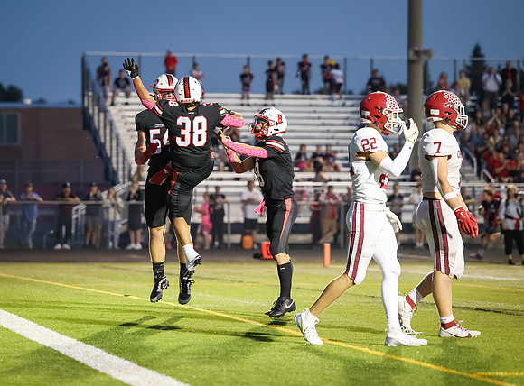Centennial vs Maple Gove Varsity Football 186
