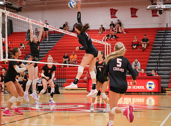 Centennial vs Osseo Girls Varsity Volleyball 228