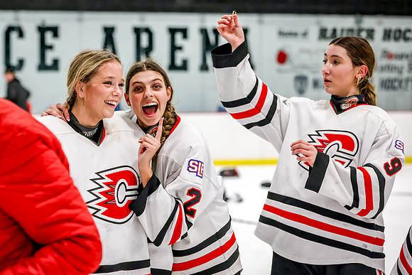 Centennial vs Maple Grove Varsity Hockey 275
