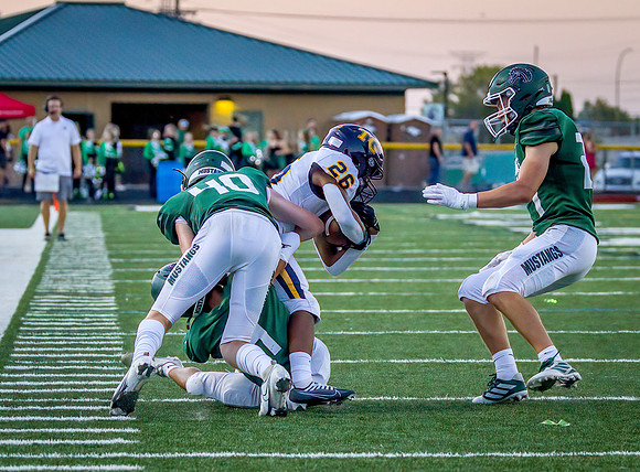Mounds View vs Totino Grace Varsity Football 220