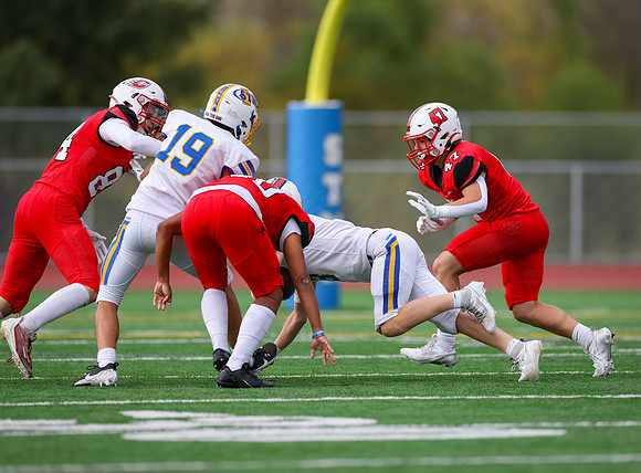 Centennial vs STMA JV Football 124
