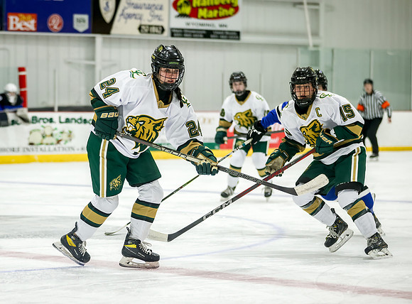 Chisago vs Rogers Varsity Hockey 304
