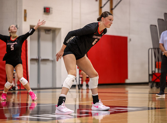 Centennial vs Mounds View Girls Varsity Volleyball 42