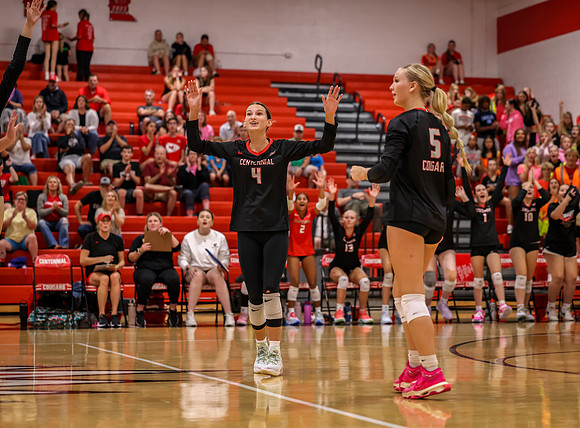 Centennial vs Duluth East Varsity Volleyball 49