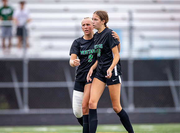 Mounds View vs Blaine Varsity Soccer 292