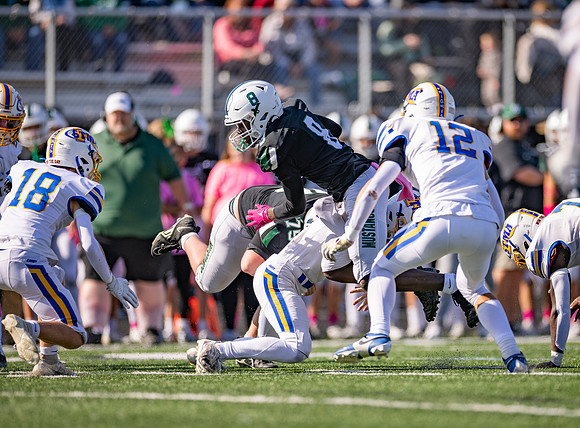 Mounds View vs STMA Varsity Football 132