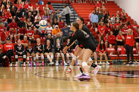 Centennial vs Cambridge-Isanti Girls Varsity Volleyball 126