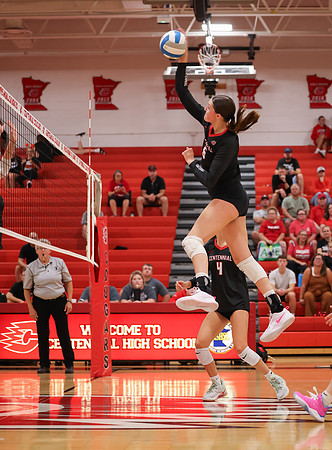 Centennial vs Osseo Girls Varsity Volleyball 160