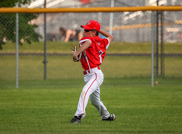 40 Centennial vs Eden Prairie 9th Grade Baseball Baseball