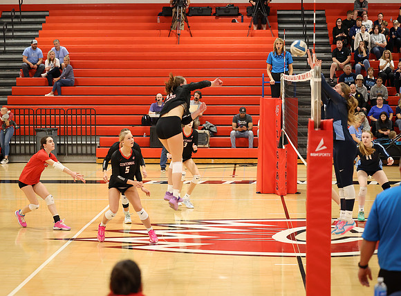 Centennial vs Blaine Girls Varsity Volleyball 175
