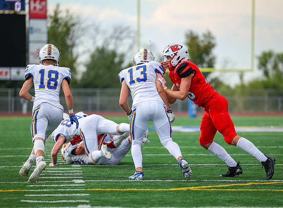 Centennial vs STMA JV Football 16