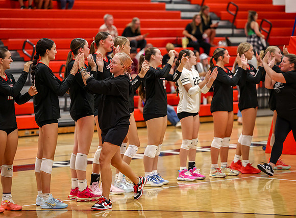 3782 Centennial vs Cambridge-Isanti Girls Varsity Volleyball