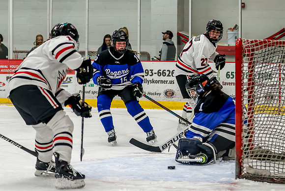 Centennial vs Roger JV Hockey 105