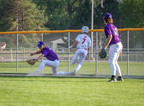 Centennial vs Buffalo Varsity Baseball 406